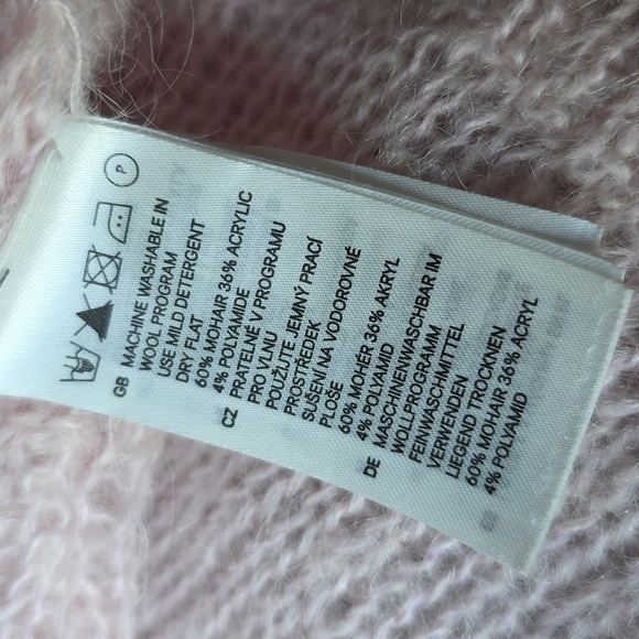 🎀 Light Pink Mohair Blend Cardigan 🎀 - Picture 6 of 6